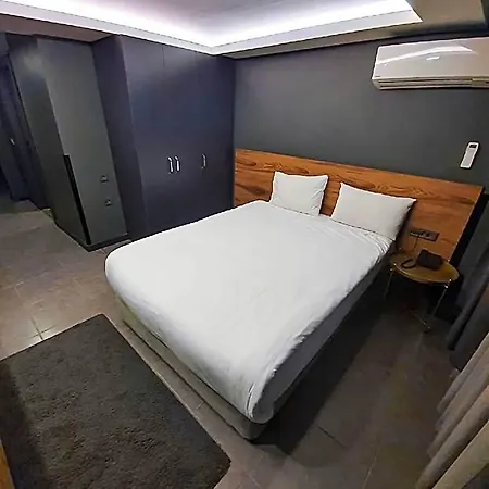 B Loft Ξενοδοχείο