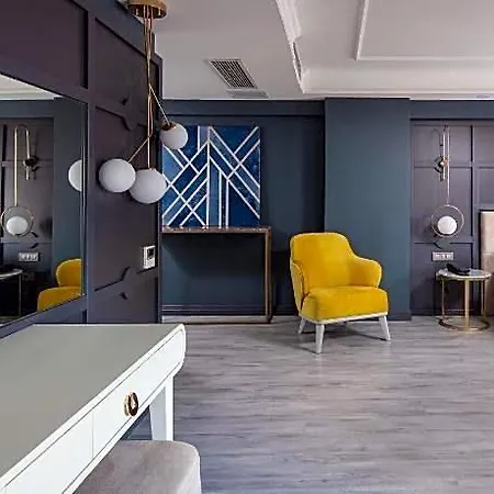 Ξενοδοχείο B Loft